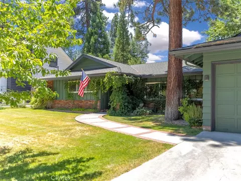 Exterior - 126 Eureka, Big Bear Lake, CA 92315 photo 2 of 10