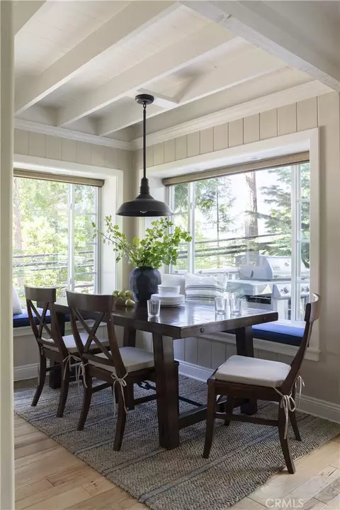 Dining - 27780 Lakes Edge Rd, Lake Arrowhead, CA 92352 photo 2 of 2