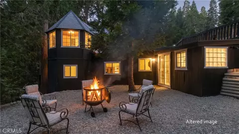 Exterior - 308 Cedarbrook Dr, Twin Peaks, CA 92391 photo 5 of 17
