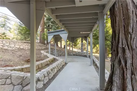 Exterior - 308 Cedarbrook Dr, Twin Peaks, CA 92391 photo 9 of 17