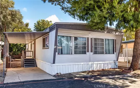 12813 7th St #11, Yucaipa, CA 92399