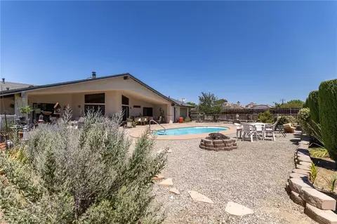 Exterior - 16058 Venango, Apple Valley, CA 92307 photo 6 of 16