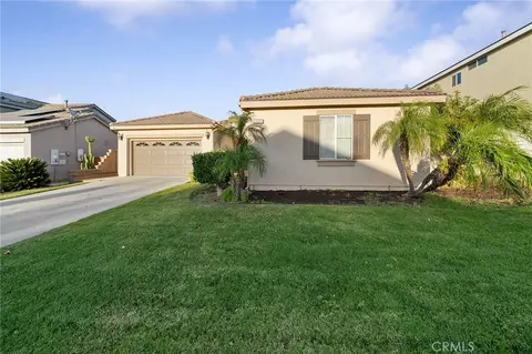 Exterior - 17886 Robusta, Riverside, CA 92503 photo 2 of 5