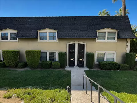 139 E Cypress, Redlands, CA 92373
