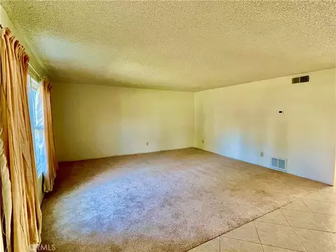 139 E Cypress, Redlands, CA 92373 photo 3