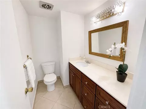 Bath - 139 E Cypress, Redlands, CA 92373 photo 1 of 5