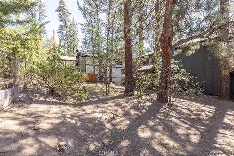 Exterior - 649 St Moritz, Big Bear Lake, CA 92315 photo 10 of 10