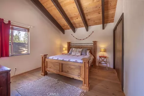 Bedroom - 649 St Moritz, Big Bear Lake, CA 92315 photo 7 of 11