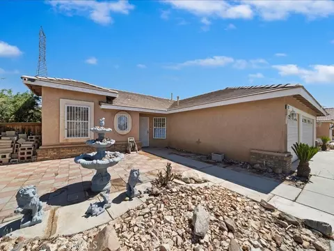11136 Rosedale, Adelanto, CA 92301 photo 4