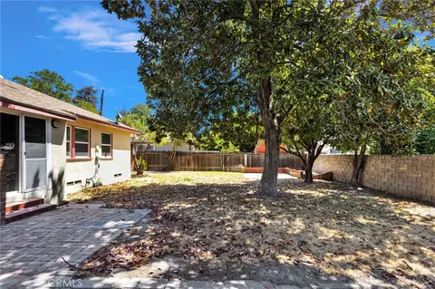 Exterior - 647 E 21st, San Bernardino, CA 92404 photo 5 of 10