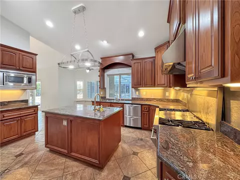 Kitchen - 875 Clark, Riverside, CA 92501 photo 3 of 9