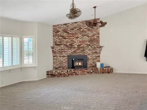 Living - 875 Clark, Riverside, CA 92501 photo 2 of 6
