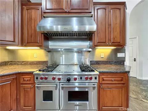 Kitchen - 875 Clark, Riverside, CA 92501 photo 6 of 9