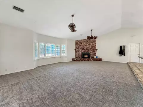 Living - 875 Clark, Riverside, CA 92501 photo 3 of 6
