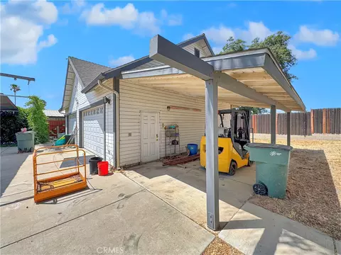 Exterior - 875 Clark, Riverside, CA 92501 photo 4 of 10