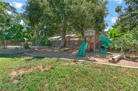 Exterior - 1056 San Jacinto, Redlands, CA 92373 photo 7 of 19
