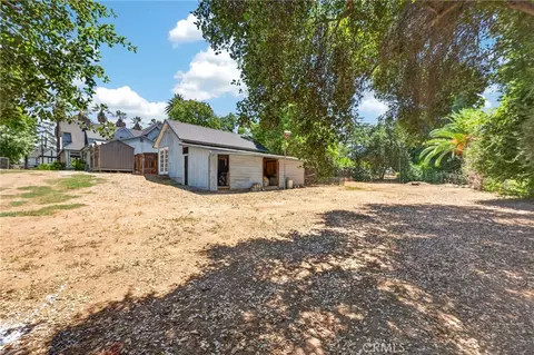 Exterior - 1056 San Jacinto, Redlands, CA 92373 photo 18 of 19