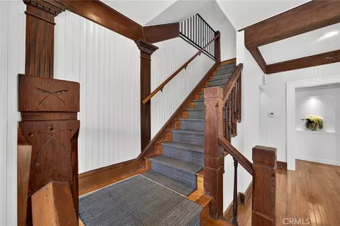 Entry Way - 1056 San Jacinto, Redlands, CA 92373 photo 6 of 9