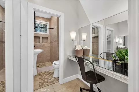 Bath - 1056 San Jacinto, Redlands, CA 92373 photo 6 of 7