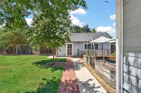 Exterior - 1056 San Jacinto, Redlands, CA 92373 photo 12 of 19