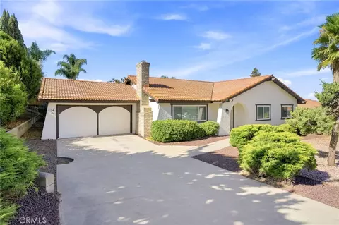 35785 Date Ave, Yucaipa, CA 92399 photo 3