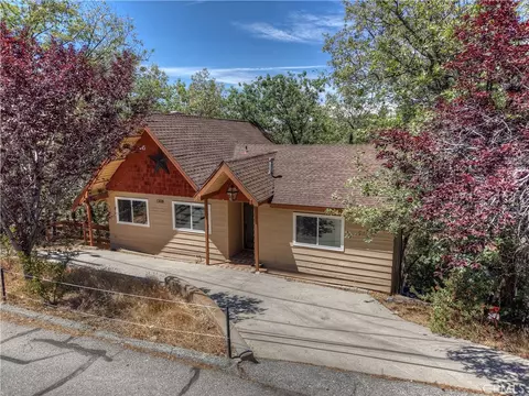 Exterior - 1308 Sequoia, Lake Arrowhead, CA 92352 photo 11 of 12