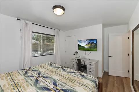 Bedroom - 1308 Sequoia, Lake Arrowhead, CA 92352 photo 2 of 9