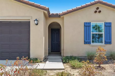 Exterior - 7640 Sweet Ranch Cir, Riverside, CA 92507 photo 4 of 10