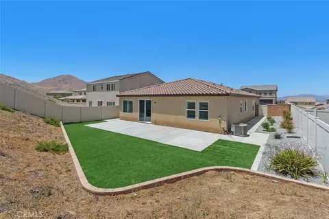 Exterior - 7640 Sweet Ranch Cir, Riverside, CA 92507 photo 6 of 10