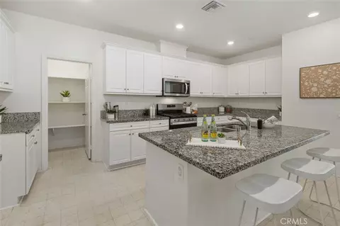 Kitchen - 7640 Sweet Ranch Cir, Riverside, CA 92507 photo 2 of 5