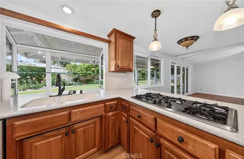 791 Hilary, Redlands, CA 92373 photo 9