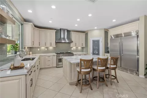 Kitchen - 9479 Lost Grv, Riverside, CA 92508 photo 2 of 5