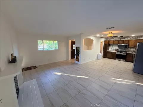 Living - 8 Dale, Redlands, CA 92373 photo 5 of 5