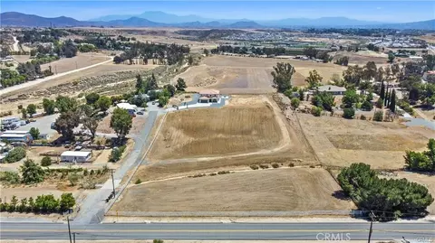 View/Area - 31291 Tommy, Temecula, CA 92591 photo 2 of 4