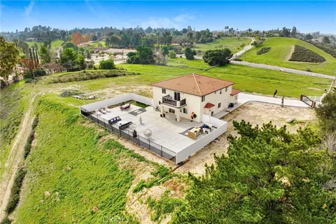 View/Area - 31291 Tommy, Temecula, CA 92591 photo 1 of 4