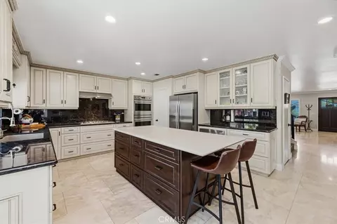 Kitchen - 3256 Stargate Dr, Corona, CA 92882 photo 2 of 5