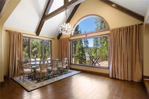 Dining - 801 Brentwood, Lake Arrowhead, CA 92352 photo 1 of 2