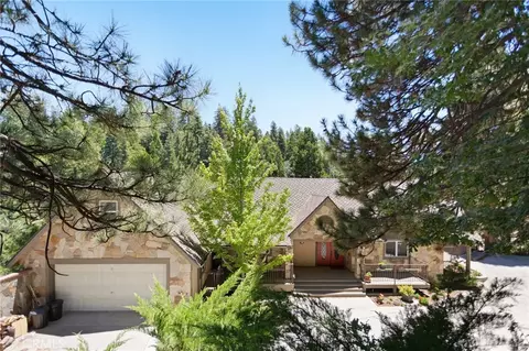 Exterior - 801 Brentwood, Lake Arrowhead, CA 92352 photo 2 of 9