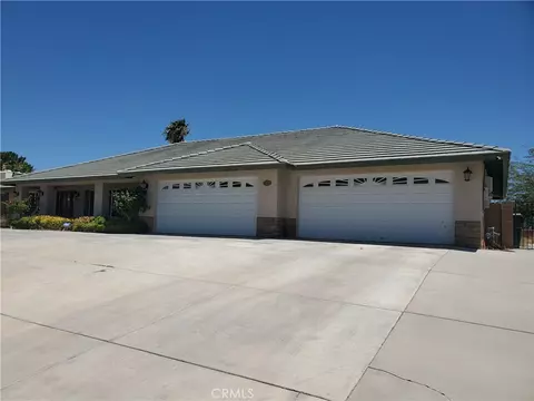 Exterior - 19801 Eyota, Apple Valley, CA 92308 photo 2 of 4