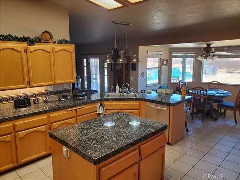Kitchen - 19801 Eyota, Apple Valley, CA 92308 photo 3 of 4