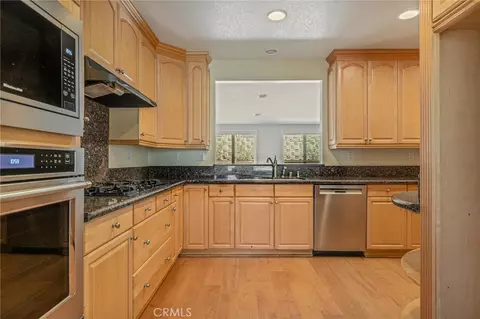 Kitchen - 940 Carob, Redlands, CA 92373 photo 1 of 3