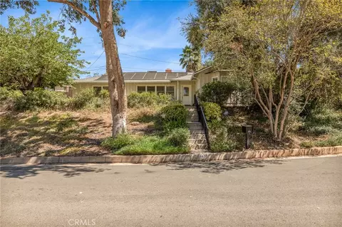 Exterior - 940 Carob, Redlands, CA 92373 photo 2 of 10