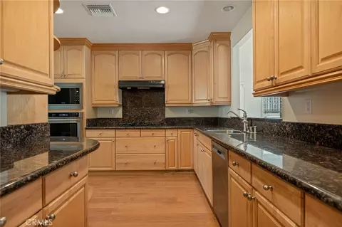Kitchen - 940 Carob, Redlands, CA 92373 photo 3 of 3