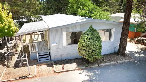 22899 Byron Rd #24, Crestline, CA 92325 photo 2