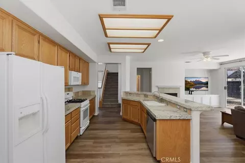 Kitchen - 4115 Bennett, Corona, CA 92883 photo 2 of 3