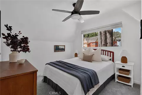 Bedroom - 335 Oak, Lake Arrowhead, CA 92352 photo 4 of 5