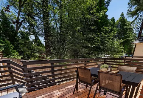 Exterior - 335 Oak, Lake Arrowhead, CA 92352 photo 6 of 9