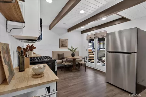 Kitchen - 335 Oak, Lake Arrowhead, CA 92352 photo 2 of 4