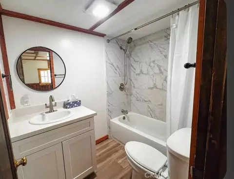 Bath - 40994 Spruce, Forest Falls, CA 92339 photo 1 of 2