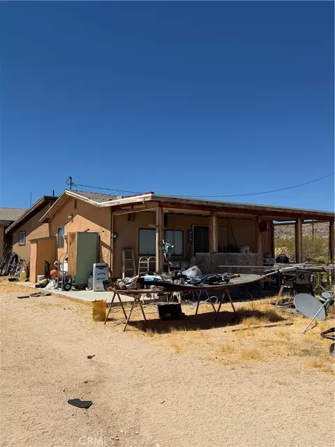 4978 Oleta, Landers, CA 92285 photo 2